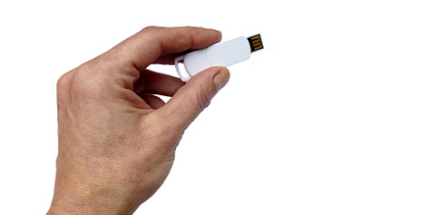 Britische Wissenschaftler haben einen USB-Stick entwickelt, der einen HIV-Schnelltest ermöglicht. 